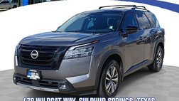 2023 Nissan Pathfinder SL