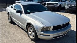 2009 Ford Mustang V6 Coupe RWD