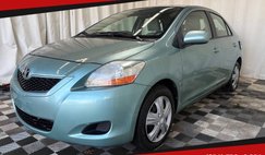 2009 Toyota Yaris Base