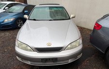 1999 Lexus ES 300 Base